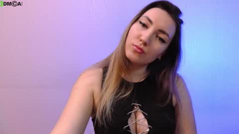 Tina online show from February 6, 4:14 pm