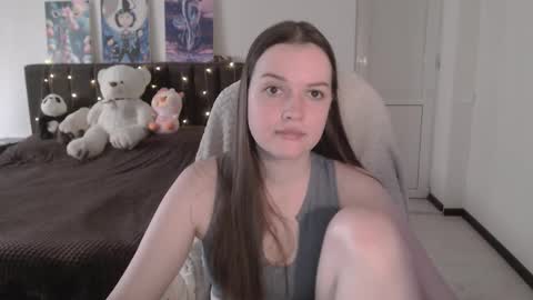 little__flowers online show from November 7, 8:20 am