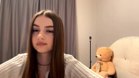 Catherine online show from December 5, 1:01 pm