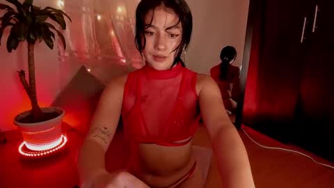 Emily online show from December 17, 2:33 am