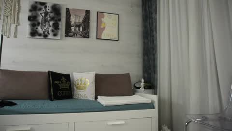 little_heart_andreea online show from April 6, 9:05 pm