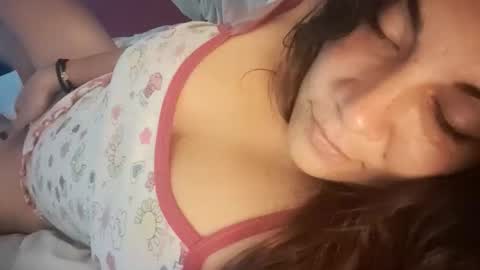 Snapshot of little_princess_maya chatting on October 6, 3:45 am Maya online show from October 6, 3:45 am
