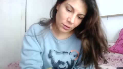 Snapshot of little_princess_maya chatting on February 24, 5:41 am Maya online show from February 24, 5:41 am