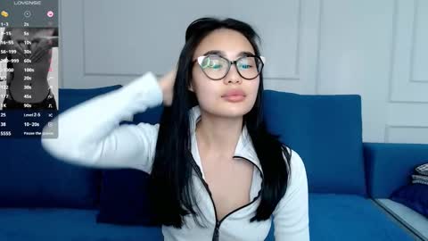 Kwan online show from February 20, 10:59 am