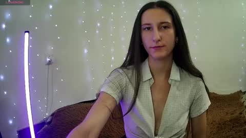 Snapshot of littleahwitch chatting on September 30, 9:48 am LittleAhWitch online show from September 30, 9:48 am