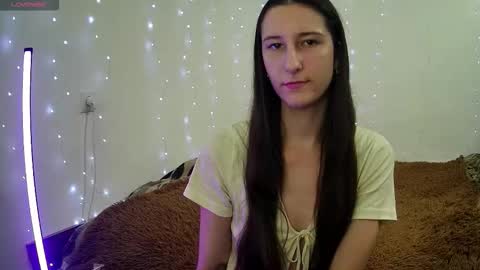 Snapshot of littleahwitch chatting on October 16, 9:34 am LittleAhWitch online show from October 16, 9:34 am