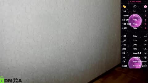 littleashleyy online show from April 3, 9:35 pm