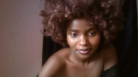 littlebunny2  online show from February 3, 11:07 pm