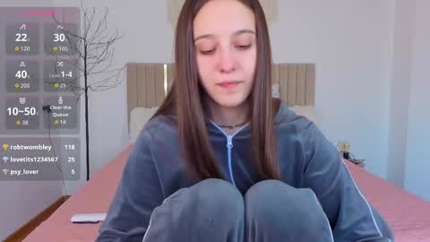 Lana online show from November 12, 8:45 am