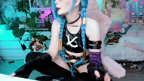 Riza Riri Puff  online show from January 9, 3:55 pm