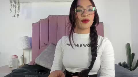 littlejade_dh online show from June 11, 11:51 am