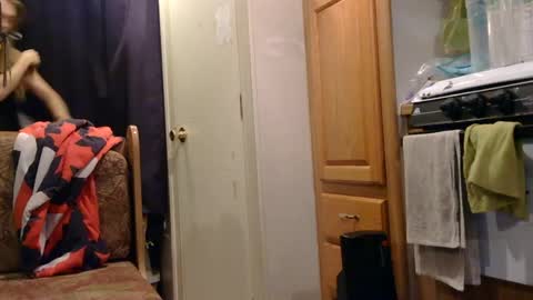 Snapshot of littleleo96 chatting on October 11, 9:14 am littleleo96 online show from October 11, 9:14 am