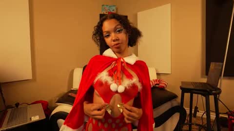 Maddy online show from December 23, 12:03 am