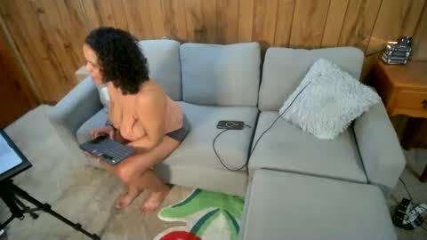 CherryXO online show from September 15, 8:00 am