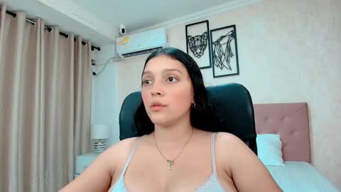 Sarahs Room online show from March 1, 1:16 am