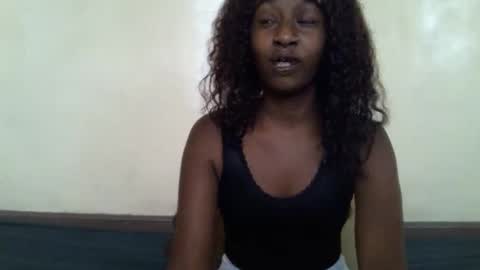 Snapshot of littlesandie chatting on October 2, 9:47 am littlesandie online show from October 2, 9:47 am