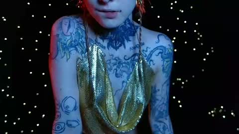 Niki  free tg channel with some photos gifs and info about streams  online show from February 9, 10:32 pm