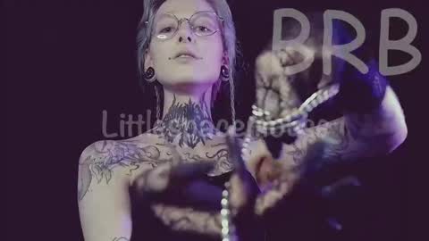 Niki  free tg channel with some photos gifs and info about streams  online show from March 10, 1:48 pm