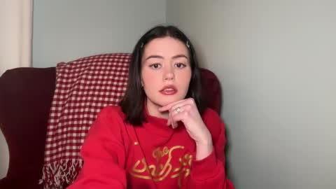 Little Sugar Pea  online show from February 8, 10:29 pm