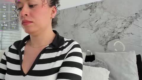 Liz  online show from November 12, 12:03 pm