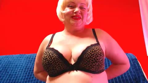 LizaBrazzer online show from April 19, 10:26 am
