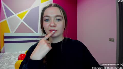 Girl next door online show from February 4, 12:44 pm