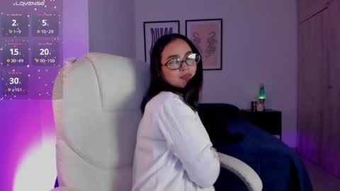 Snapshot of lizasoto chatting on September 27, 7:26 am Liza online show from September 27, 7:26 am