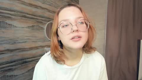 Lizbeth or Lizzy online show from December 11, 10:49 pm