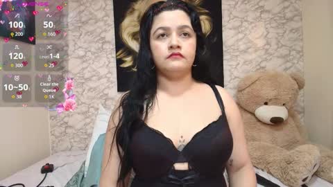 Mariana online show from December 3, 9:39 pm