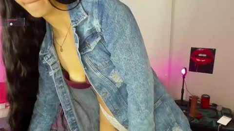Snapshot of lizeth_sweet_ chatting on September 9, 12:43 am lizeth online show from September 9, 12:43 am