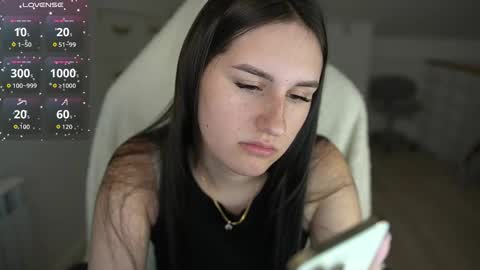 Snapshot of lizzi_fox chatting on October 19, 5:04 pm Lizi-Fox online show from October 19, 5:04 pm