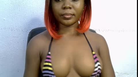Snapshot of lizzy_petite chatting on September 11, 11:16 pm lizzy online show from September 11, 11:16 pm