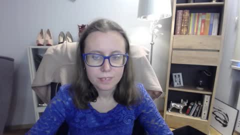 Lizzy online show from October 29, 6:29 am