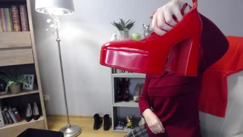 Lizzy online show from February 24, 5:50 am