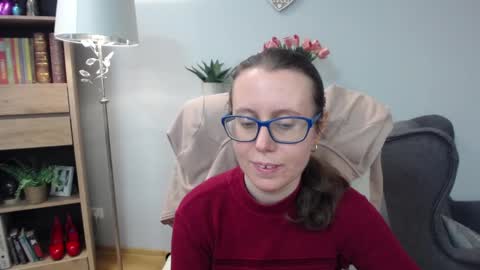 Lizzy online show from March 26, 6:04 am