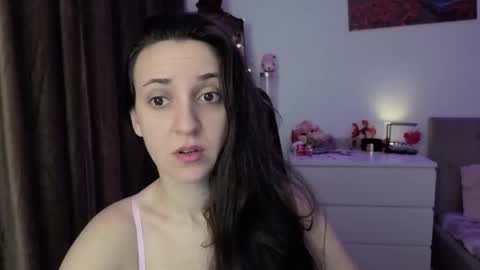 Lizzy Palmer online show from February 8, 2:04 am