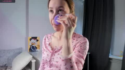 Snapshot of llkadream chatting on February 16, 8:43 am Arina online show from February 16, 8:43 am