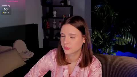 Snapshot of llkadream chatting on March 7, 9:06 pm Arina online show from March 7, 9:06 pm