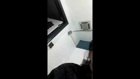 Missbehaved8 online show from January 16, 12:23 pm