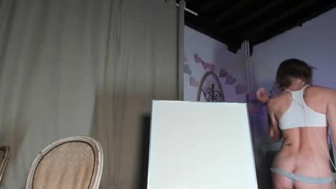 lola_belgium online show from February 25, 5:30 pm