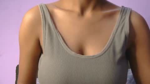 lolaa online show from February 16, 8:36 am