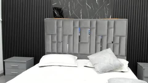 Lola Angel online show from November 28, 8:23 pm