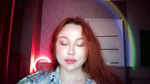 Snapshot of lolamint_ chatting on September 27, 3:19 pm Lola online show from September 27, 3:19 pm