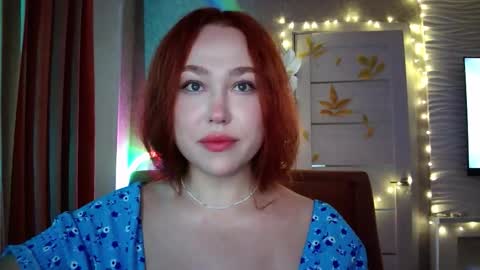 Snapshot of lolamint_ chatting on October 16, 12:30 pm Lola online show from October 16, 12:30 pm