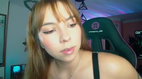 Lola doll online show from October 11, 9:39 pm