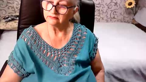 LolkaAlyss online show from September 11, 8:31 pm