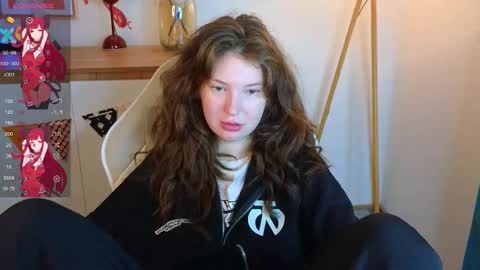 Mona online show from November 8, 2:00 pm