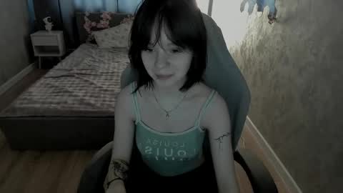 Loly online show from May 31, 5:24 am