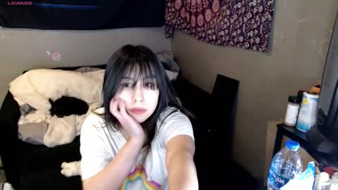 londonray online show from November 24, 8:27 am