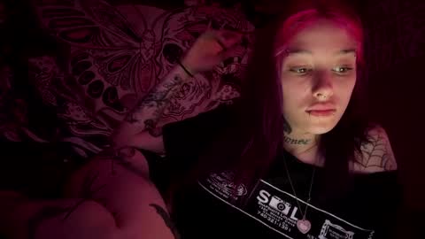 lookingforlona online show from September 30, 4:56 pm